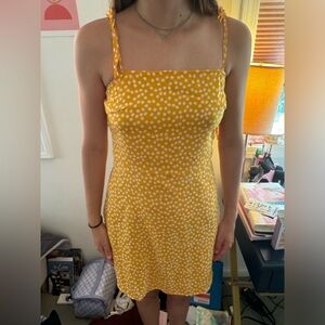 yellow shein summer dress with white flowers